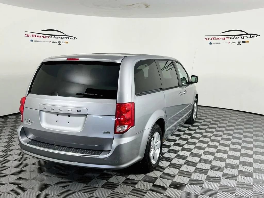 Used 2013 Dodge Grand Caravan SE FWD image 8