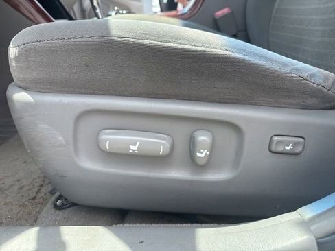 Used 2005 Toyota Camry XLE image 28