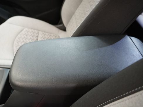Used 2024 Chevrolet Equinox LS FWD image 22