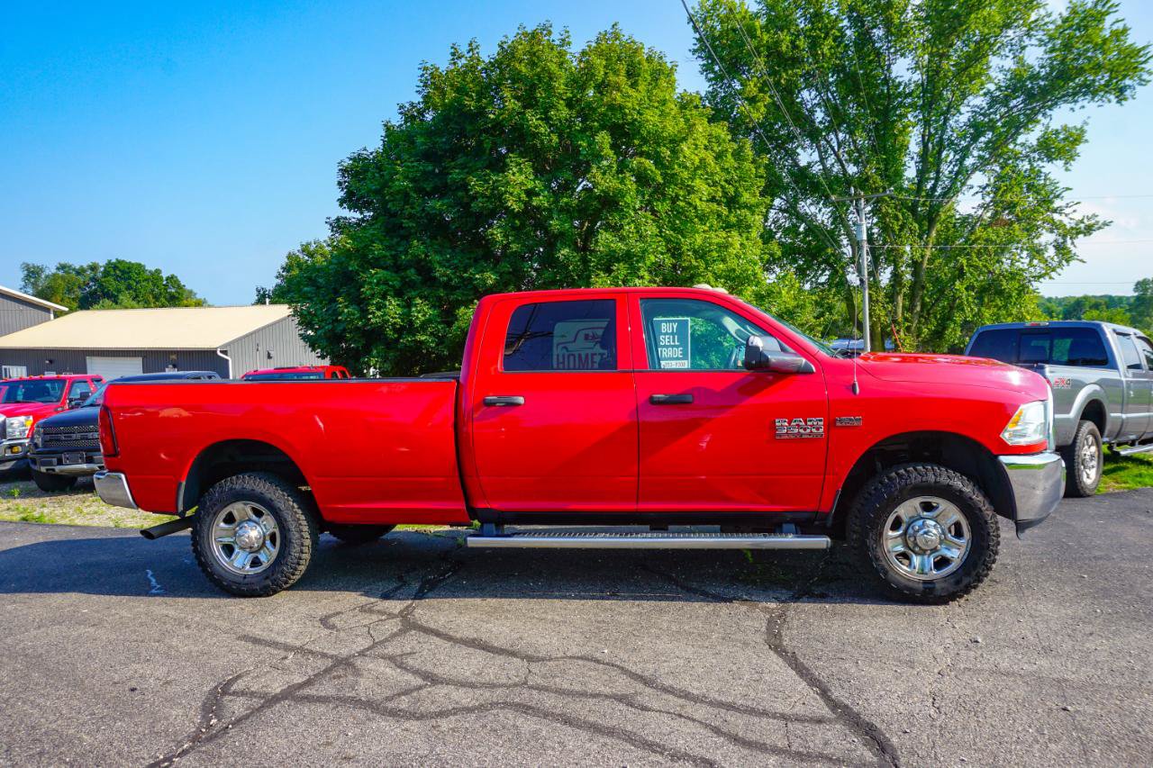 Used 2016 RAM 3500 Tradesman w/ Chrome Appearance Group AWD/4WD image 2