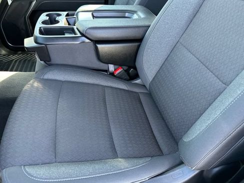 Certified 2026 Chevrolet Silverado 1500 LT RWD image 12