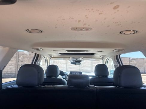 Used 2020 Kia Telluride S w/ S 8 Passenger Seating Package FWD image 35