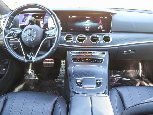 Used 2022 Mercedes-Benz E 450 4MATIC All-Terrain Wagon image 16