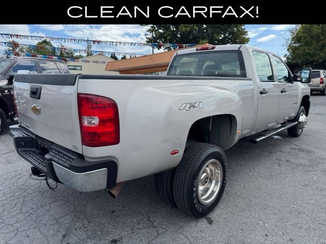 Used 2008 Chevrolet Silverado 3500 W/T AWD/4WD image 2