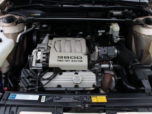 Used 1992 Buick Le Sabre Limited FWD image 16