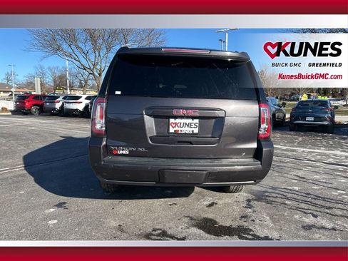 Used 2016 GMC Yukon XL SLT image 7