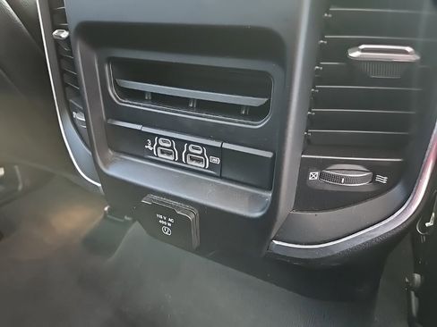 Used 2020 RAM 1500 Laramie image 96