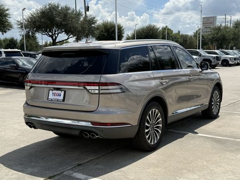 Used 2020 Lincoln Aviator Reserve w/ Equipment Group 201A AWD/4WD image 5