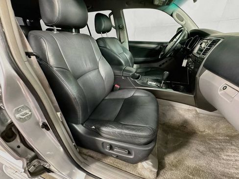 Used 2006 Toyota 4Runner Sport RWD image 28