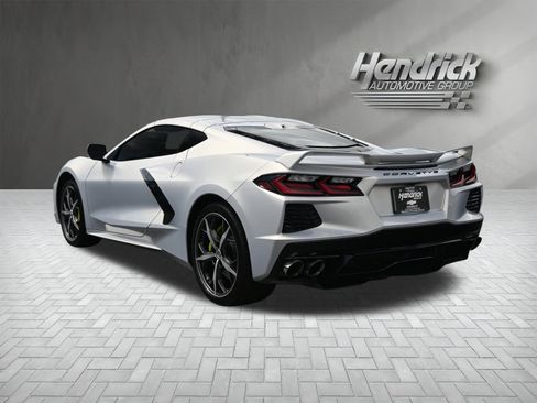 Used 2021 Chevrolet Corvette Stingray Premium Cpe w/ Z51 Performance Package RWD image 8