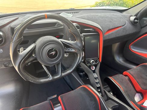 Used 2021 McLaren 765LT RWD image 6