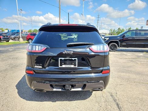 Used 2020 Jeep Cherokee High Altitude AWD/4WD image 3