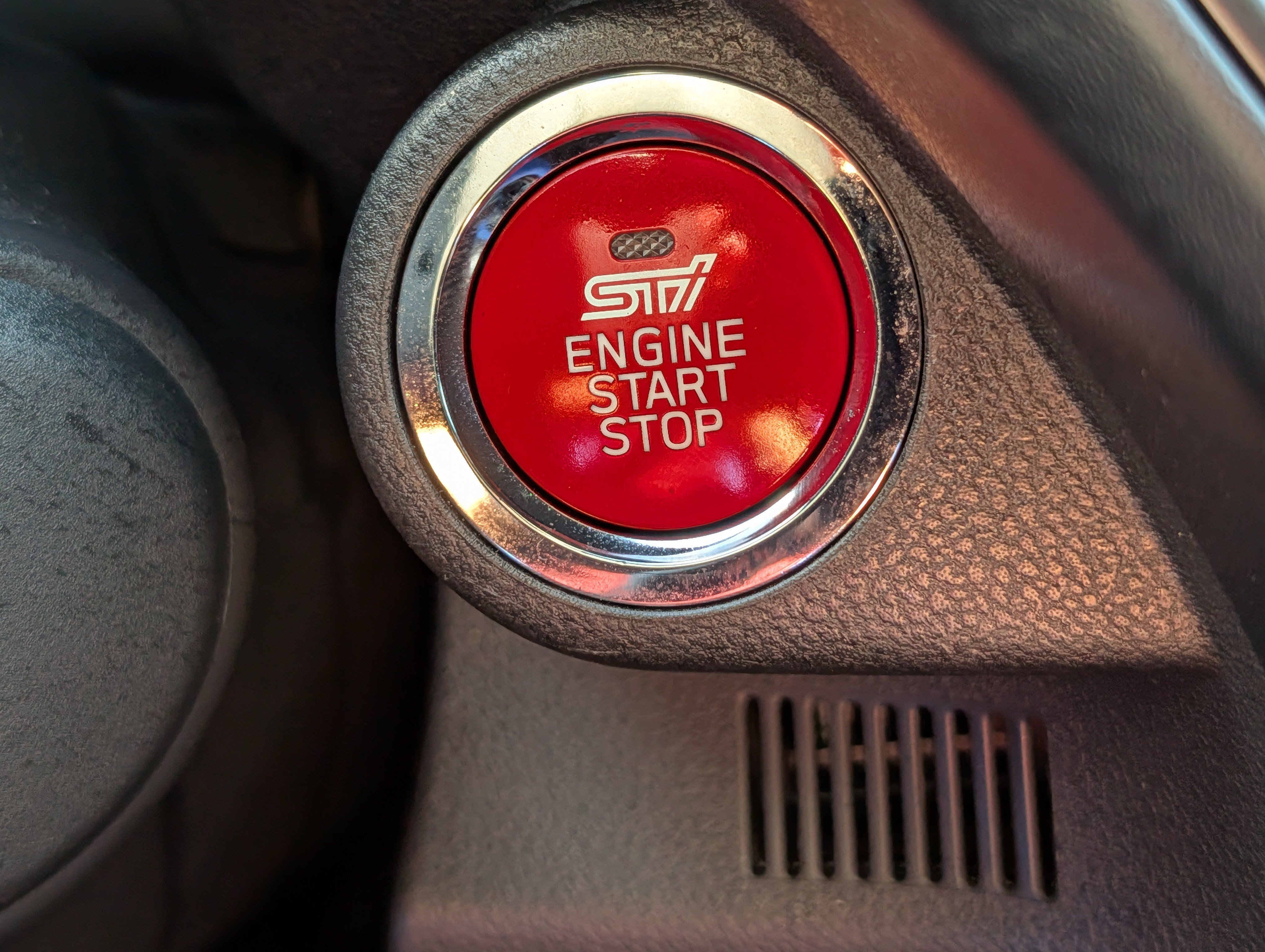 Used 2025 Subaru WRX tS AWD/4WD image 29