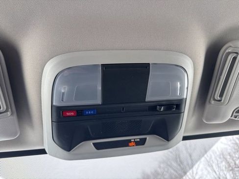 Used 2020 Subaru Crosstrek 2.0i Premium image 29