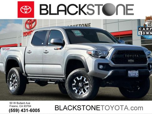 Used 2020 Toyota Tacoma SR5 image 1