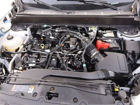 Certified 2023 Ford Maverick XL image 25