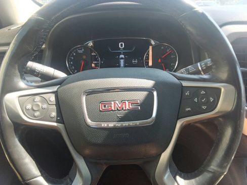 Used 2019 GMC Acadia Denali w/ Technology Package AWD/4WD image 36