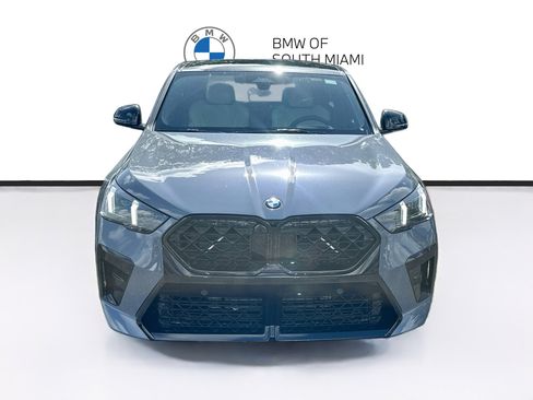 New 2026 BMW X2 xDrive28i w/ Technology Package AWD/4WD image 2