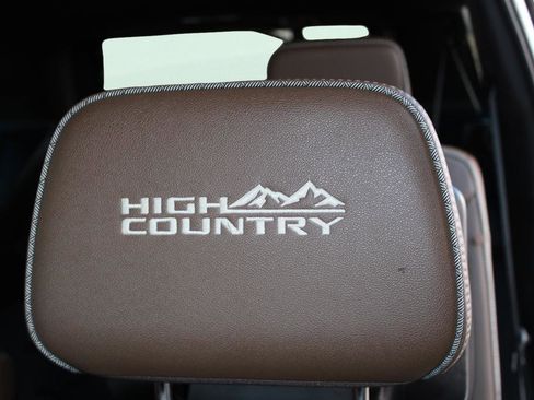 Used 2024 Chevrolet Tahoe High Country image 24