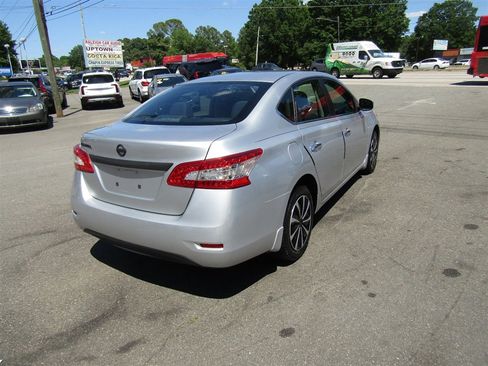 Used 2015 Nissan Sentra S FWD image 7