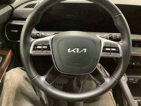 Certified 2024 Kia Telluride SX w/ Towing Package image 13