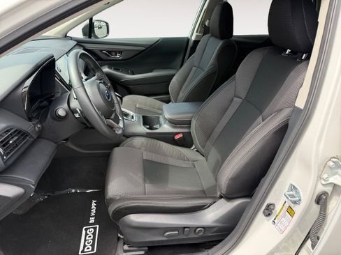 Used 2024 Subaru Outback Premium image 10