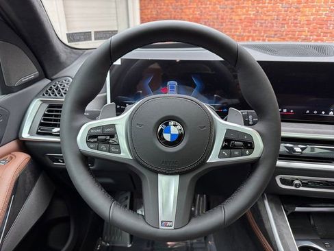 New 2026 BMW X7 xDrive40i w/ M Sport Package image 14