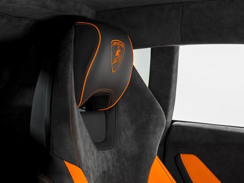 Used 2023 Lamborghini Huracan Tecnica RWD image 34