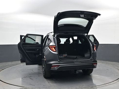 Certified 2025 Hyundai Tucson XRT image 32