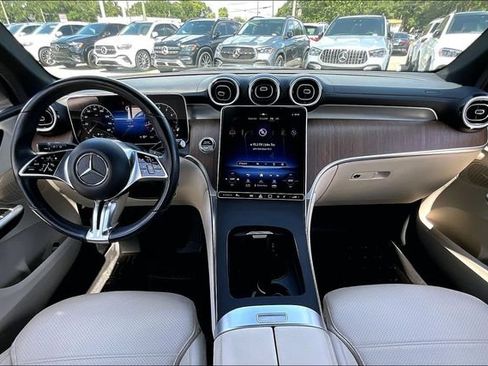 Certified 2024 Mercedes-Benz GLC 300 image 7