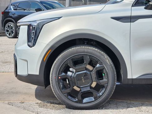 New 2026 Kia Sorento SX image 5