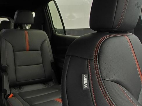 Used 2024 Chevrolet Traverse RS w/ LPO, Floor Liner Package FWD image 11