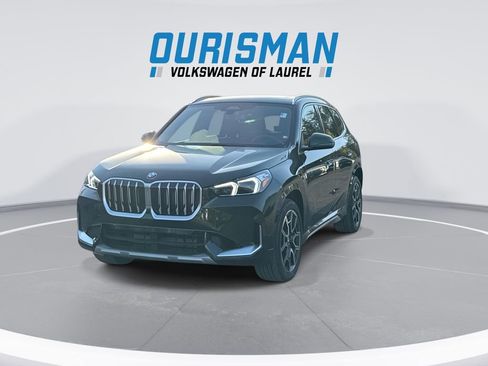 Used 2025 BMW X1 xDrive28i AWD/4WD image 4
