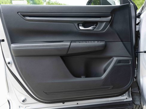 Used 2024 Honda CR-V LX image 35