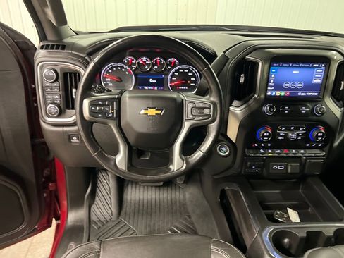 Certified 2020 Chevrolet Silverado 1500 LTZ image 17
