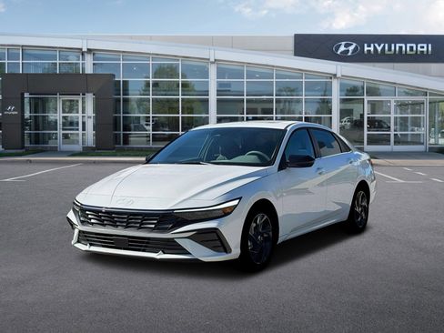 New 2026 Hyundai Elantra SEL Sport Premium image 1