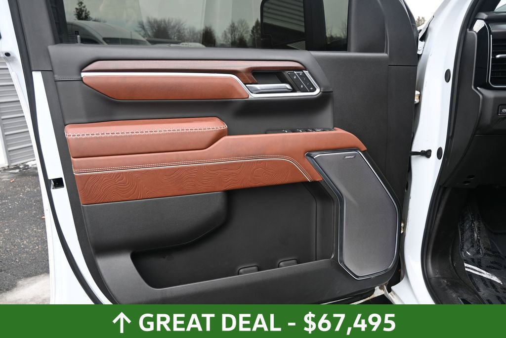Used 2024 GMC Sierra 3500 Denali Ultimate AWD/4WD image 24