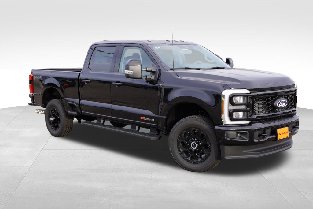 New 2027 Ford F350 Lariat w/ Black Appearance Package AWD/4WD image 1