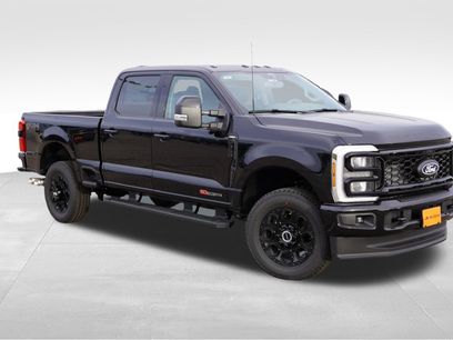 New 2027 Ford F350 Lariat w/ Black Appearance Package