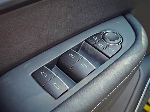 New 2026 Buick Enclave Sport Touring w/ Power Package image 12