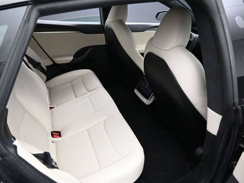 Used 2022 Tesla Model S AWD/4WD image 27