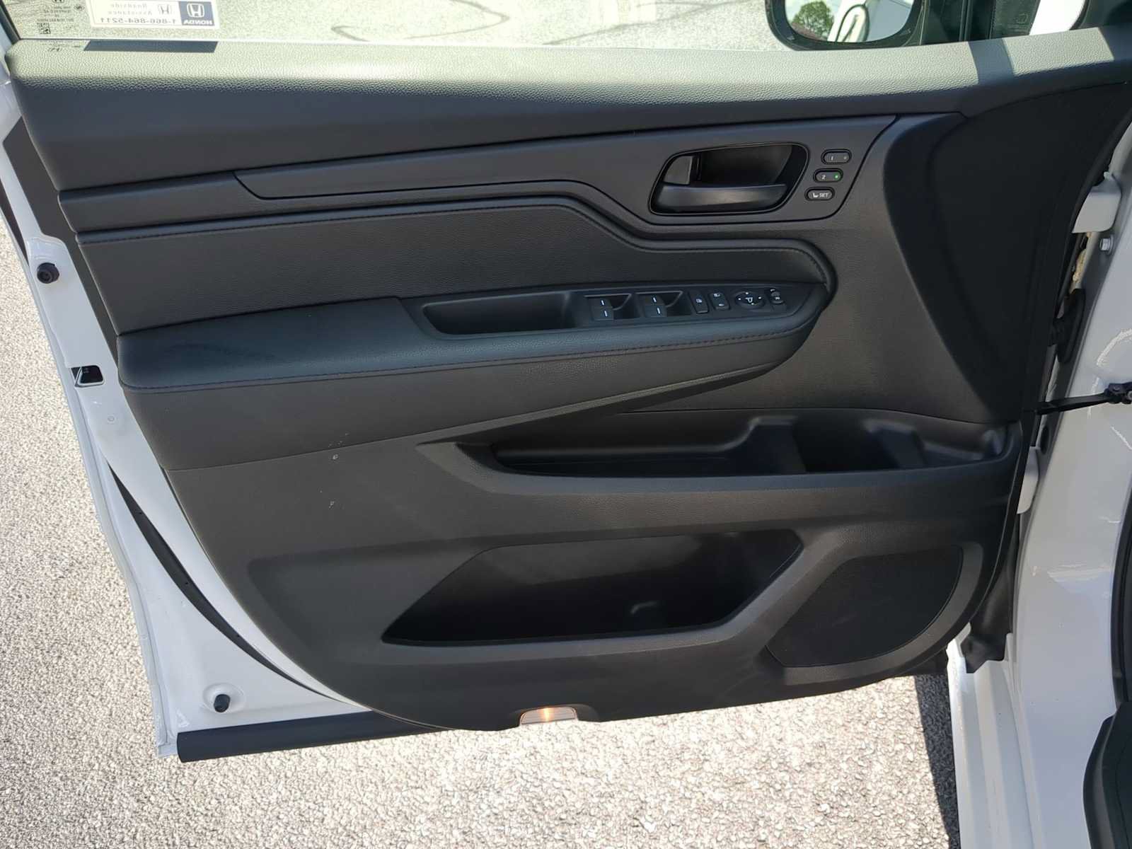 New 2026 Honda Odyssey Sport-L image 11