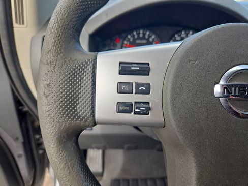 Certified 2021 Nissan Frontier SV RWD image 16