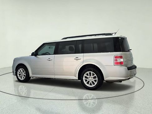 Used 2019 Ford Flex SE FWD image 4