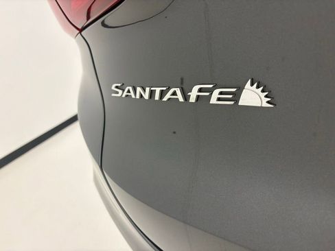 Used 2020 Hyundai Santa Fe SEL w/ Convenience Package FWD image 25