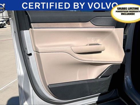 Certified 2025 Volvo EX90 Ultra image 24