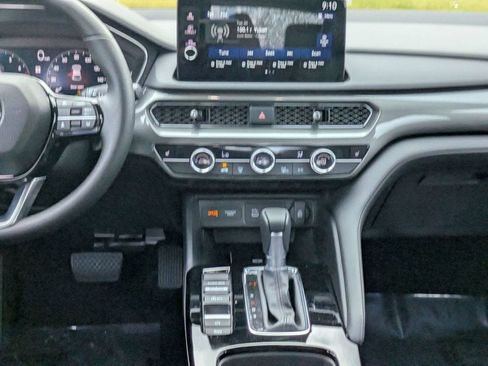 New 2026 Acura Integra FWD image 17