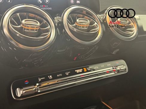Used 2020 Mercedes-Benz GLB 250 image 20