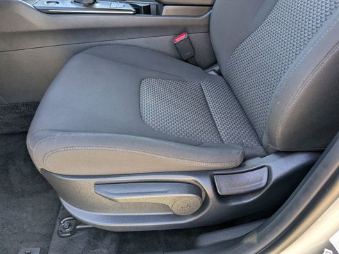 Certified 2026 Kia Sportage LX FWD image 20