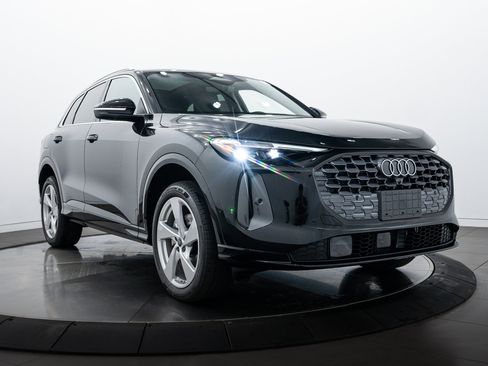 New 2025 Audi Q5 2.0T Premium Plus image 2